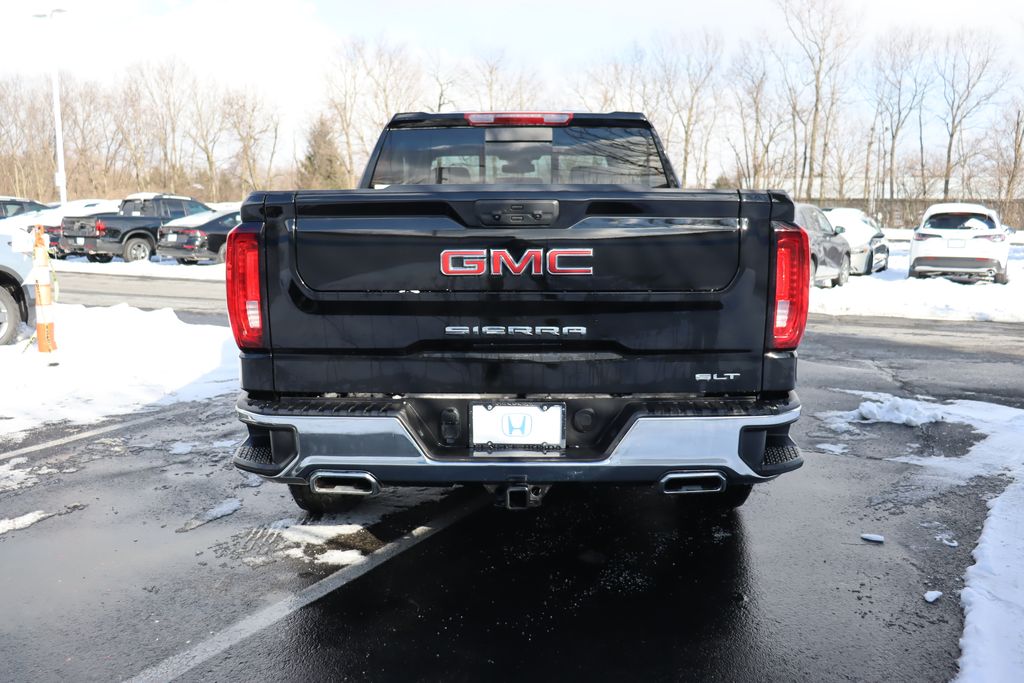 2023 GMC Sierra 1500 SLT 3