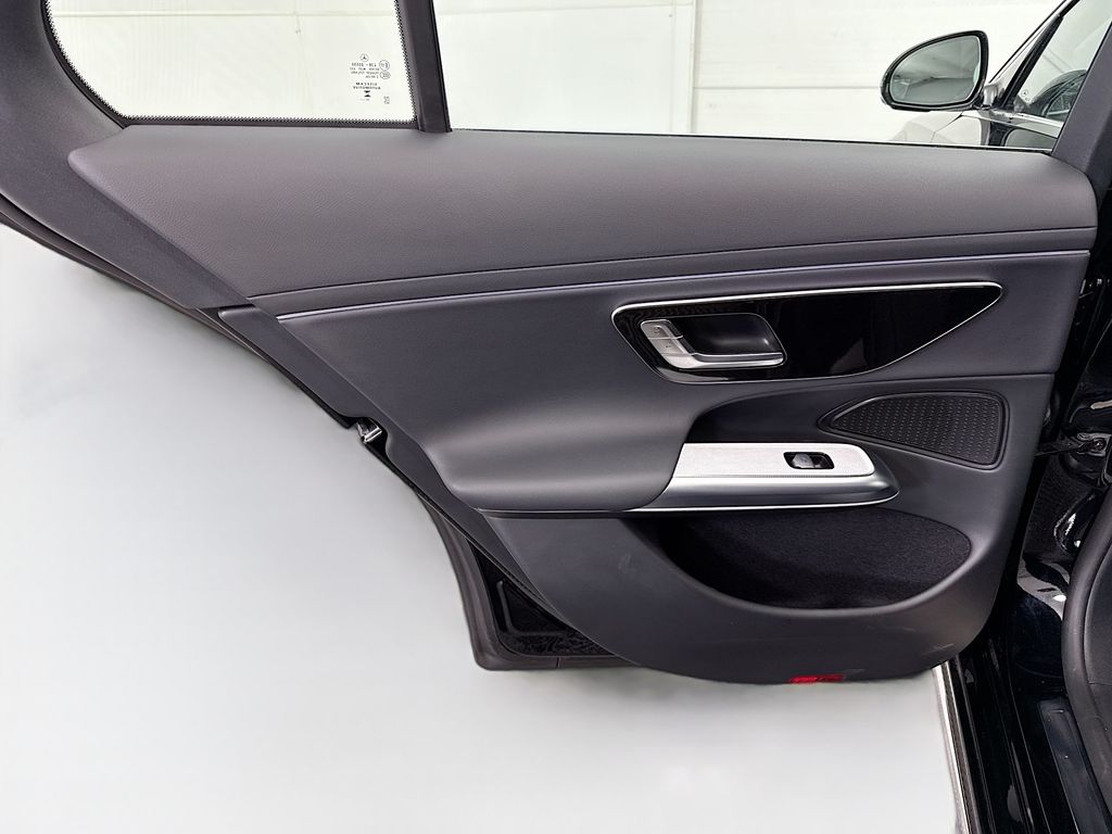 Thumbnail: 2025 Mercedes-Benz E-Class - 25