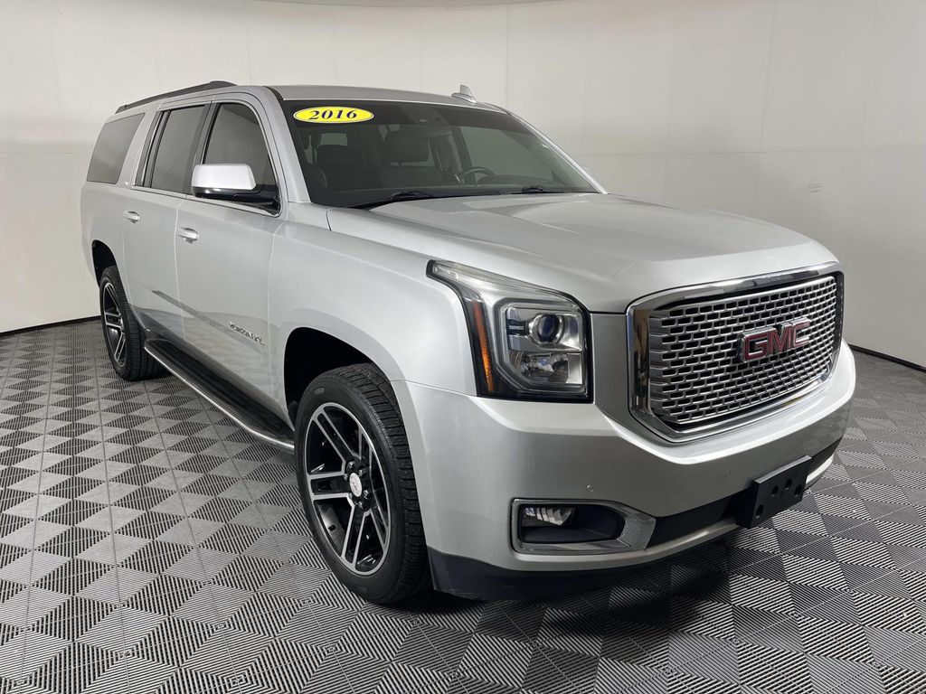 Quicksilver Metallic 2016 GMC Yukon XL SLT 4WD SUV / Crossover Four-Wheel Drive 6-Speed Automatic Overdrive