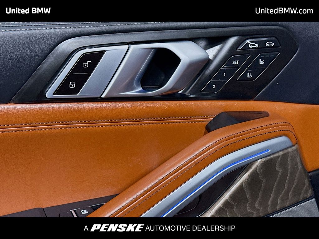 Thumbnail: 2022 BMW X6 - 3