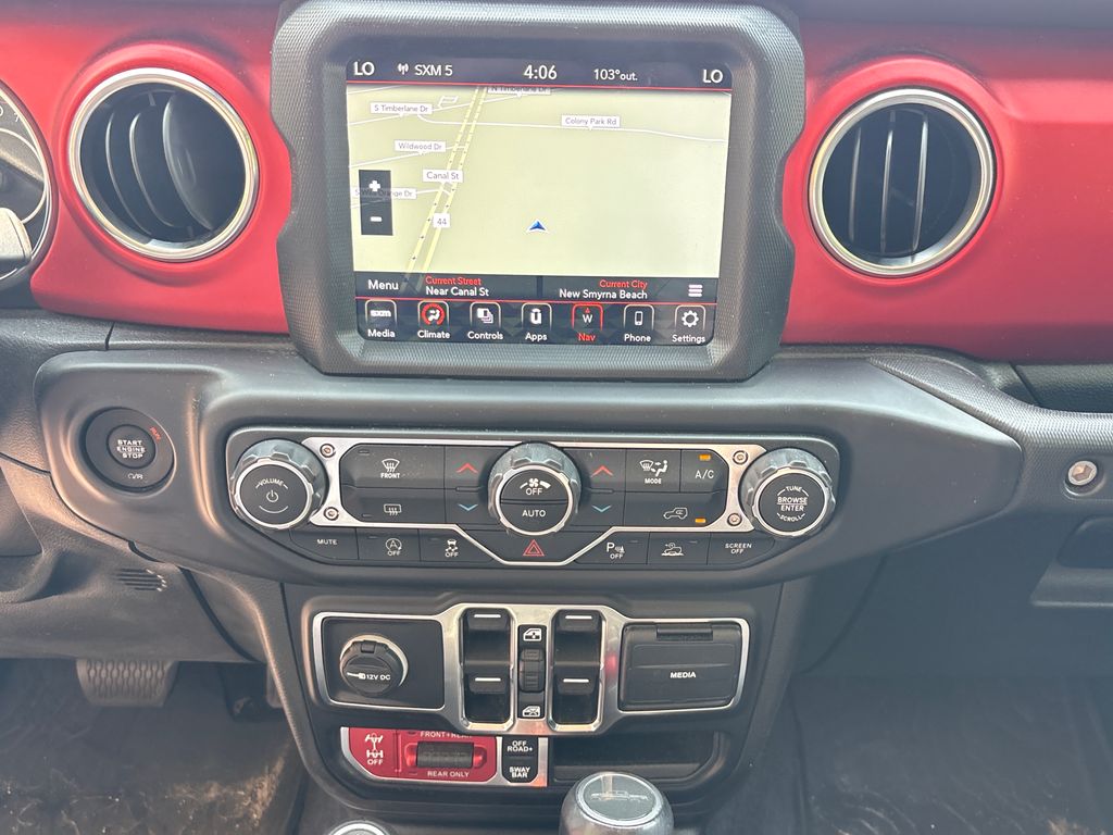 Certified Used 2020 Silver Jeep Rubicon image 23