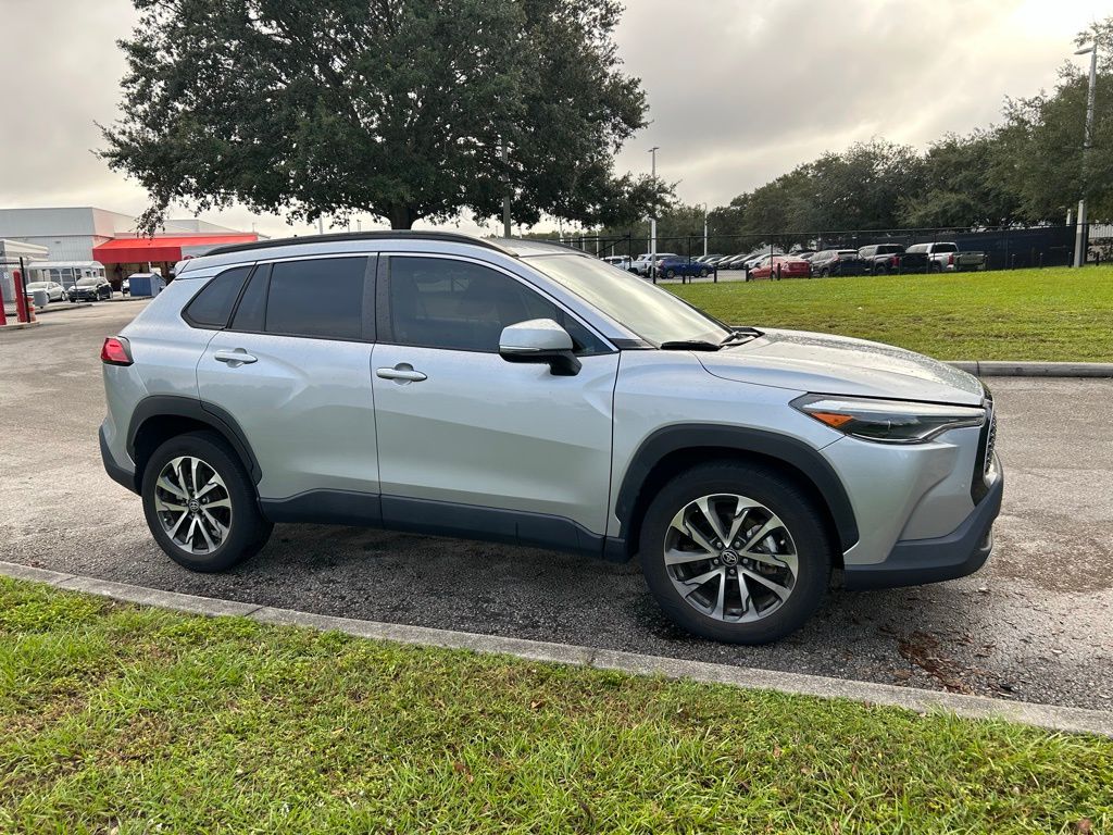 Thumbnail: 2022 Toyota Corolla Cross - 7