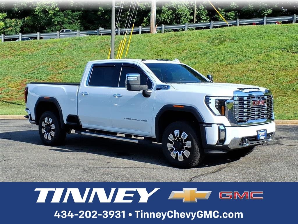 Summit White 2025 GMC Sierra 2500HD Pickup Truck Four-Wheel Drive Automatic