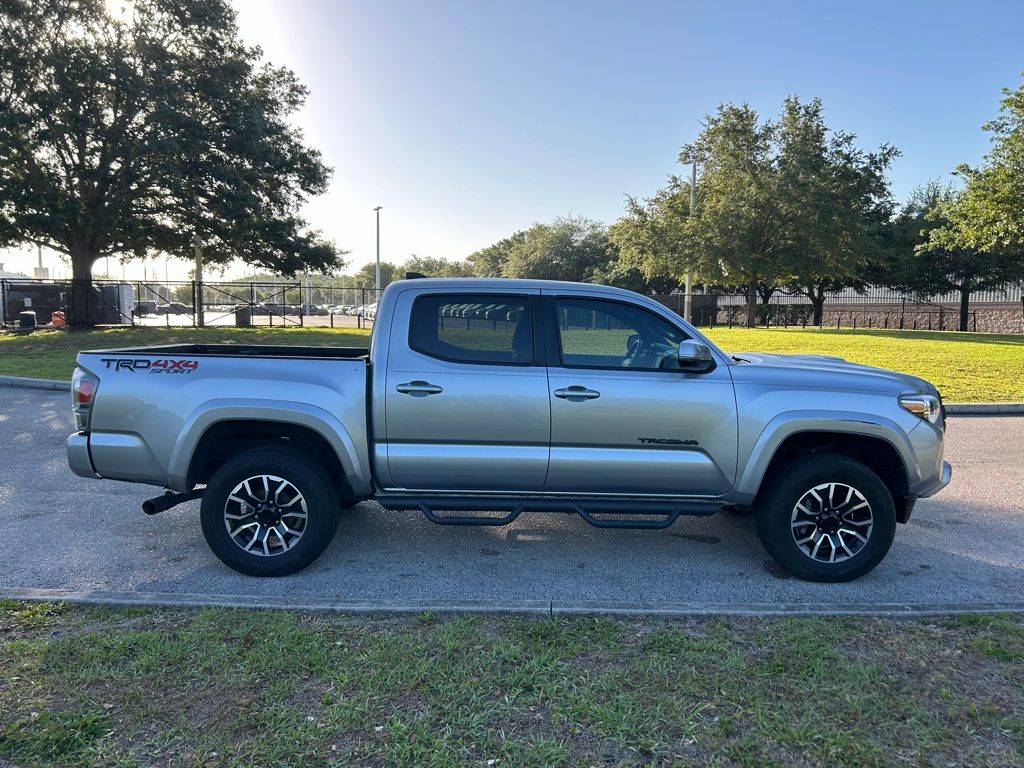 Thumbnail: 2021 Toyota Tacoma - 6