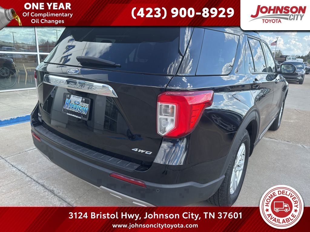 Black Metallic 2022 Ford Explorer XLT AWD SUV / Crossover All-Wheel Drive Automatic