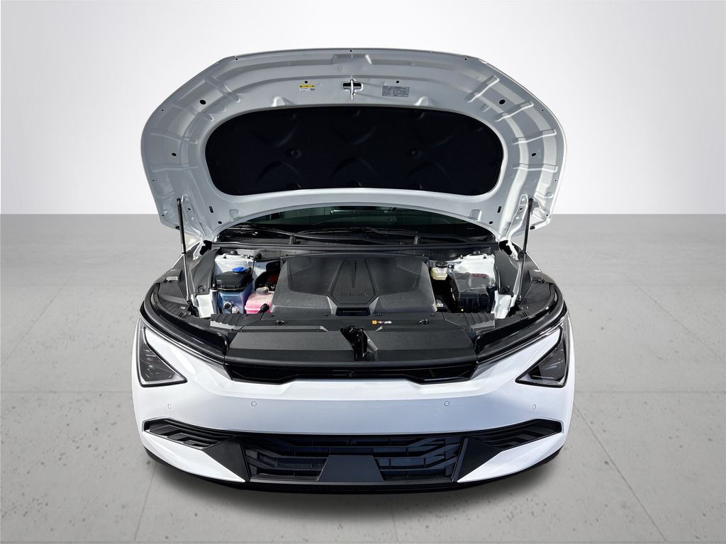 2025 Kia EV6 Light
