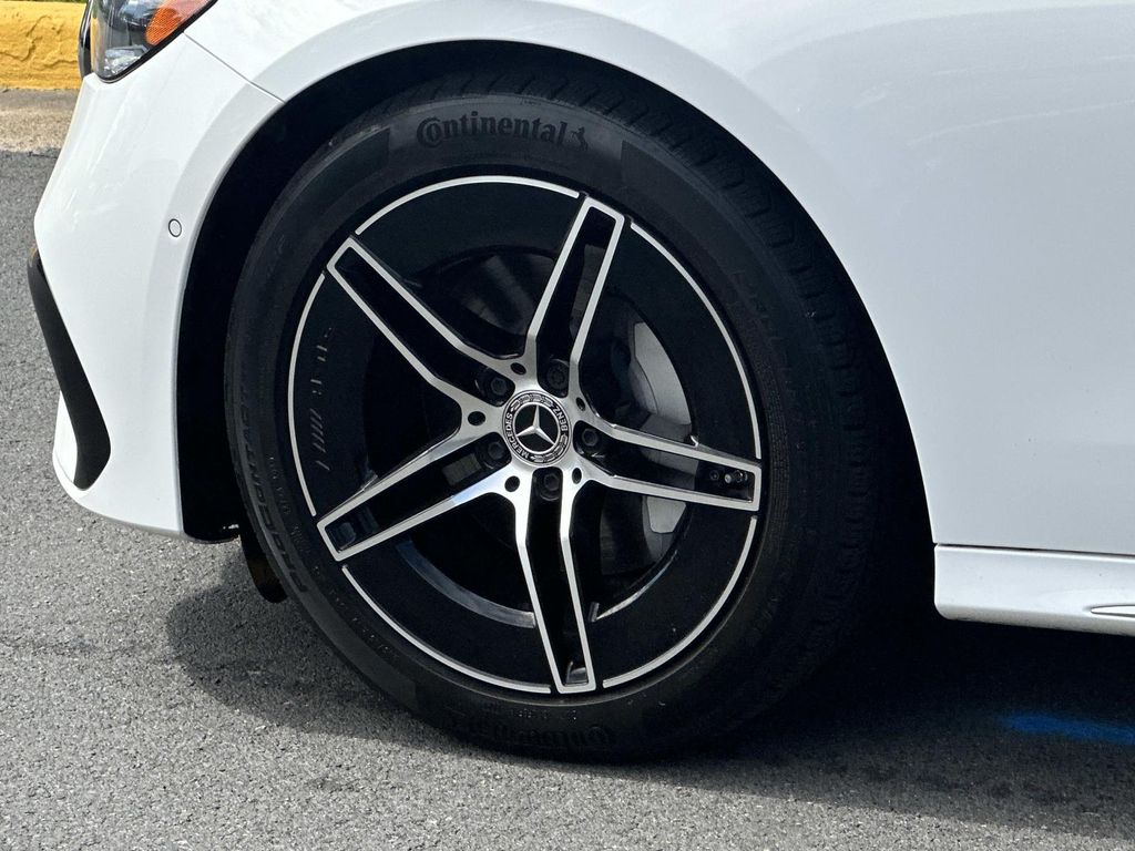 Thumbnail: 2025 Mercedes-Benz E-Class - 19