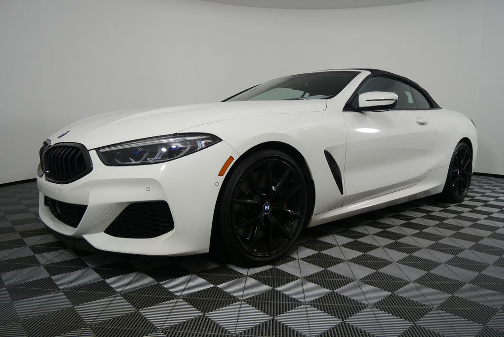 2022 BMW 8 Series M850i xDrive 10