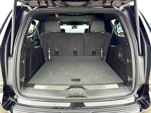 Used Car 2025 Chevrolet Suburban  Z71 For Sale Under $70,000 In Austin, Texas