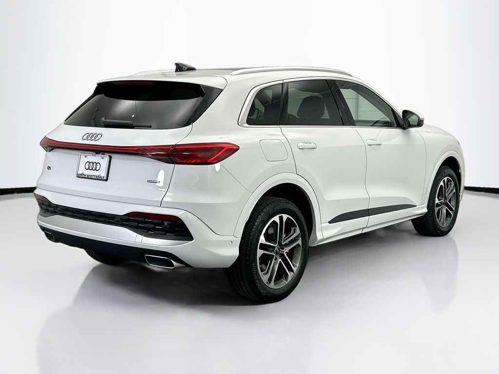 Thumbnail: 2025 Audi Q5 - 5
