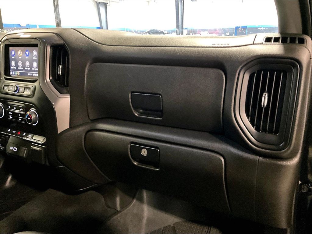 2022 Chevrolet Silverado 2500HD — photo 13