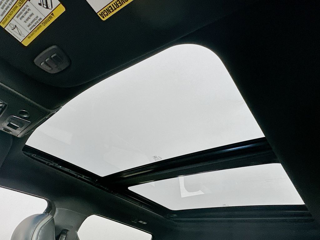 Used 2017 Gray Ford Platinum image 20