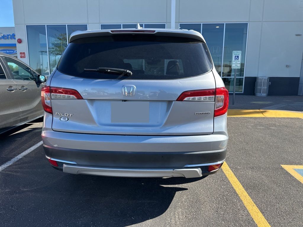 Thumbnail: 2019 Honda Pilot - 11