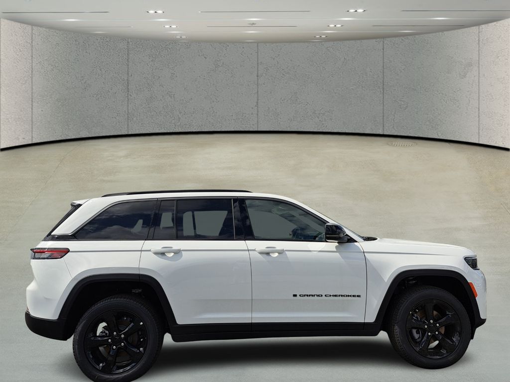 New 2026 Jeep Grand Cherokee SUV