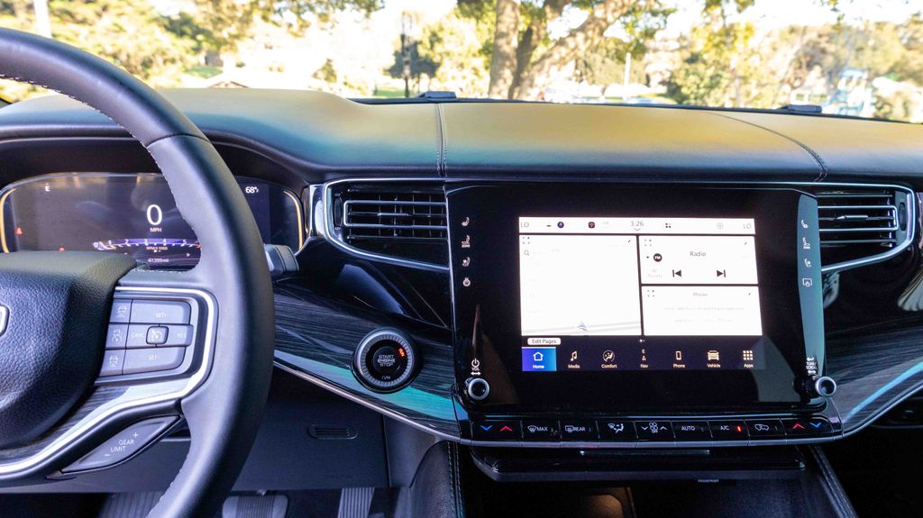 Used 2022 Jeep Wagoneer Series II 4D Sport Utility