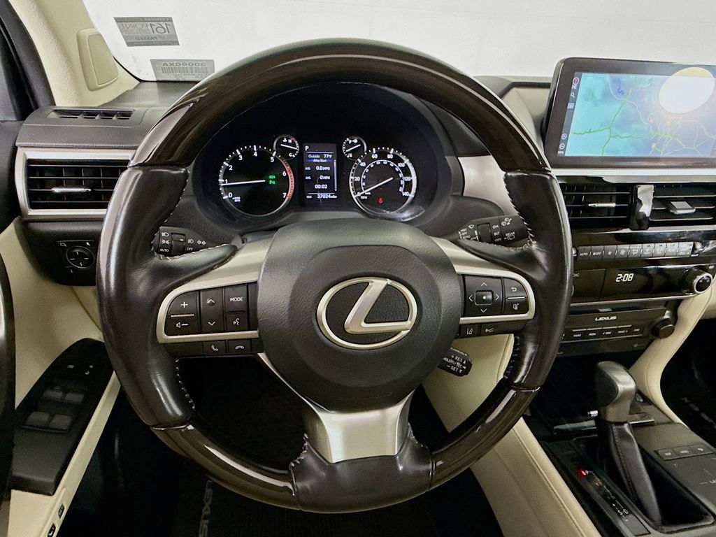 Thumbnail: 2023 Lexus GX - 11