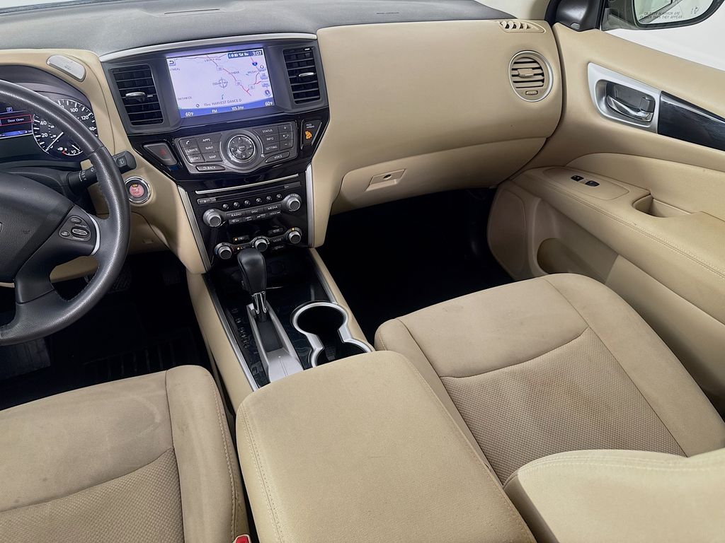 Used Car 2017 Nissan Pathfinder  Sv For Sale In Austin, Texas