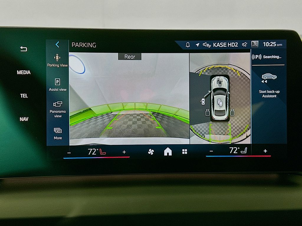 Thumbnail: 2025 BMW 2 Series - 13