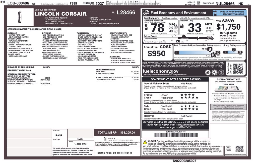 Used 2022 Black Lincoln Grand Touring image 4