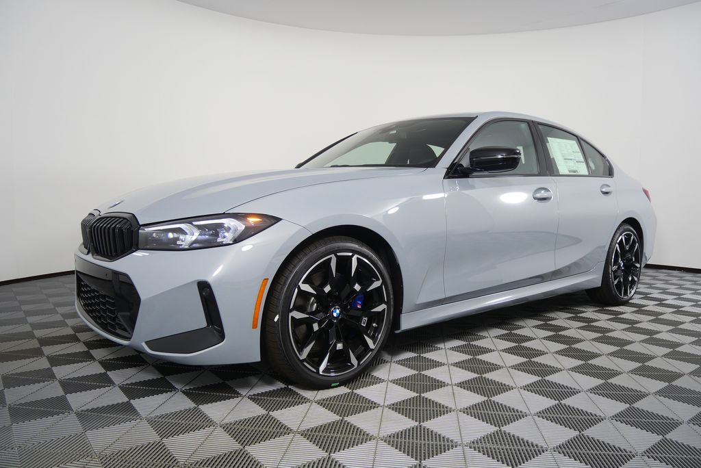 Thumbnail: 2026 BMW 3 Series - 8