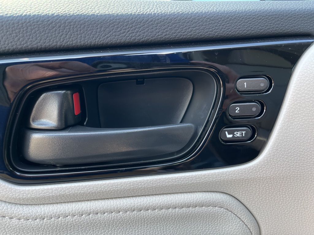 Thumbnail: 2026 Honda Odyssey - 6