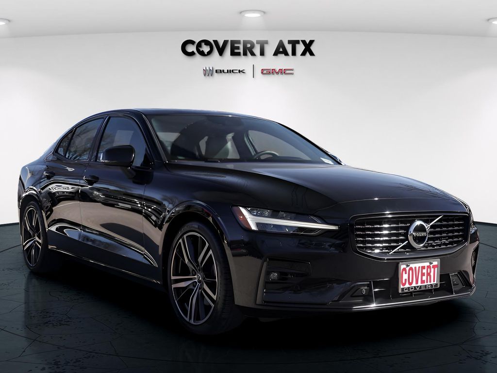 Used Car 2022 Volvo S60  B5 R-design For Sale Under $25,000 In Austin, Texas