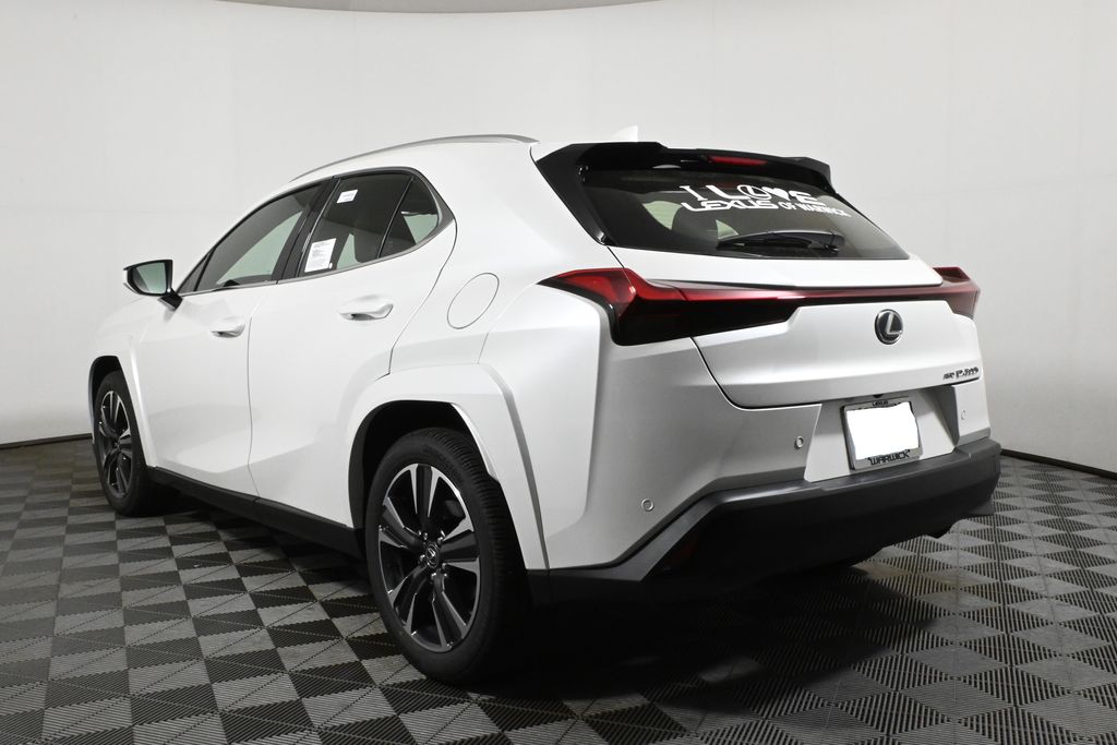 Thumbnail: 2025 Lexus UX - 5