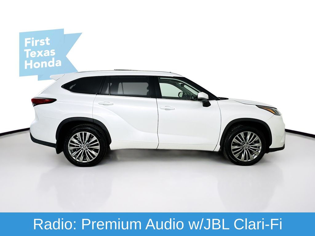 Used Car 2022 Toyota Highlander  Platinum For Sale Under $50,000 In Austin, Texas