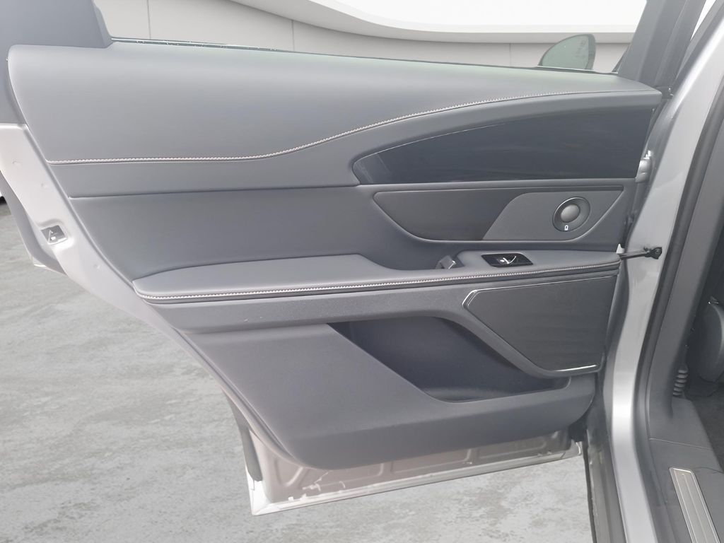 2024 Lincoln Nautilus