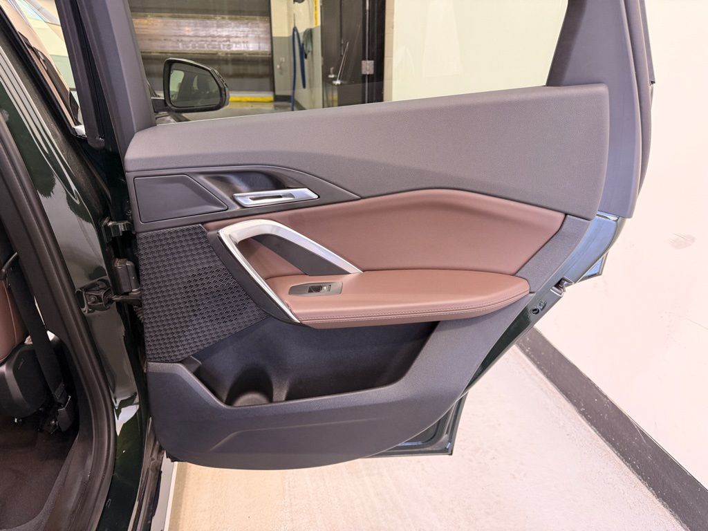 Thumbnail: 2025 BMW X1 - 24