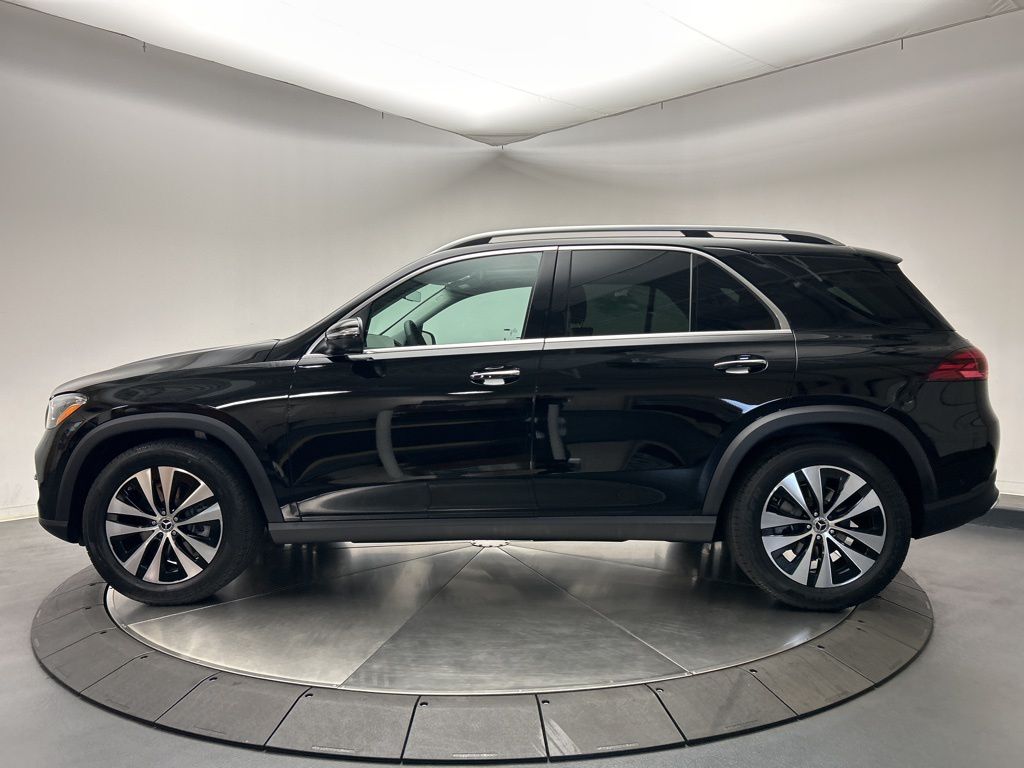 Thumbnail: 2026 Mercedes-Benz GLE - 4