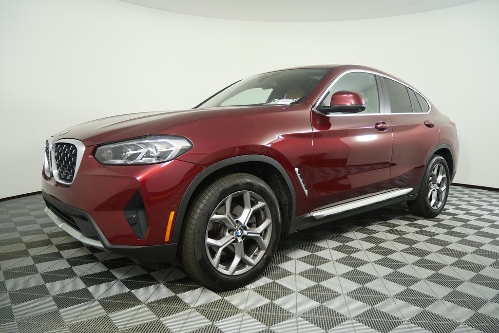 Thumbnail: 2025 BMW X4 - 7