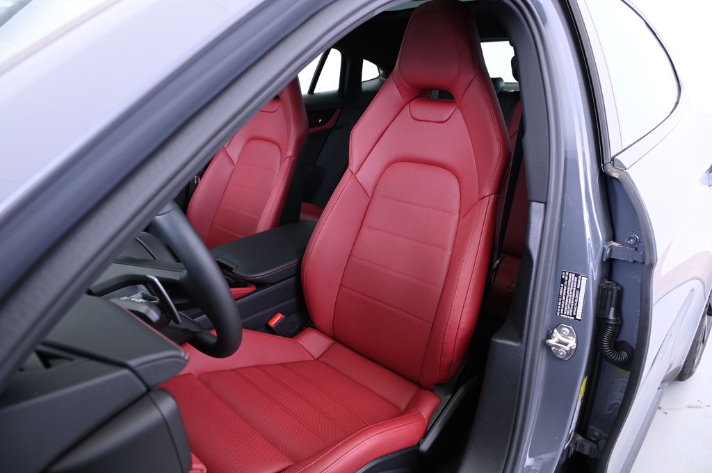 Thumbnail: 2025 Porsche Panamera - 5