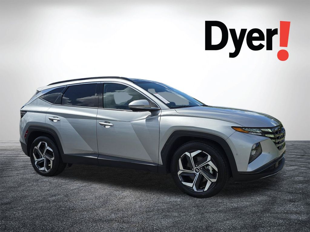 Shimmering Silver 2023 Hyundai Tucson SUV / Crossover Front-Wheel Drive 8-Speed Automatic
