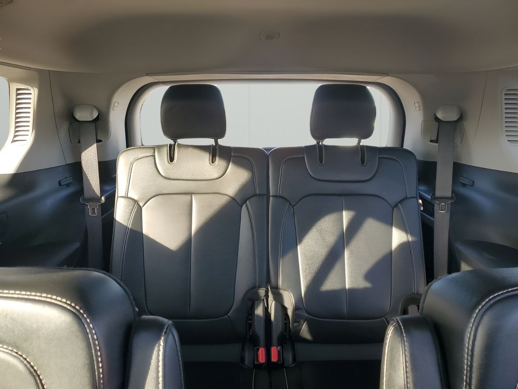 Used Car 2023 Jeep Grand Cherokee L  Limited For Sale Under $30,000 In Austin, Texas