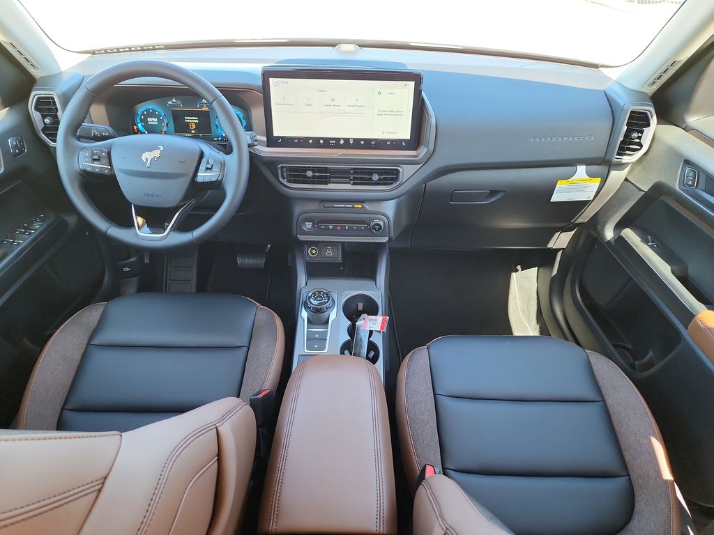 2025 Ford Bronco Sport Outer Banks photo