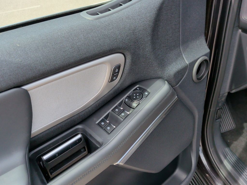 2026 Ford Expedition Active - 10