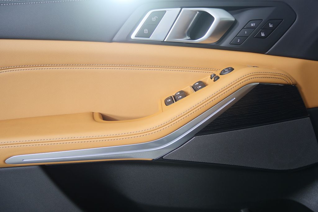 Thumbnail: 2026 BMW X5 - 8