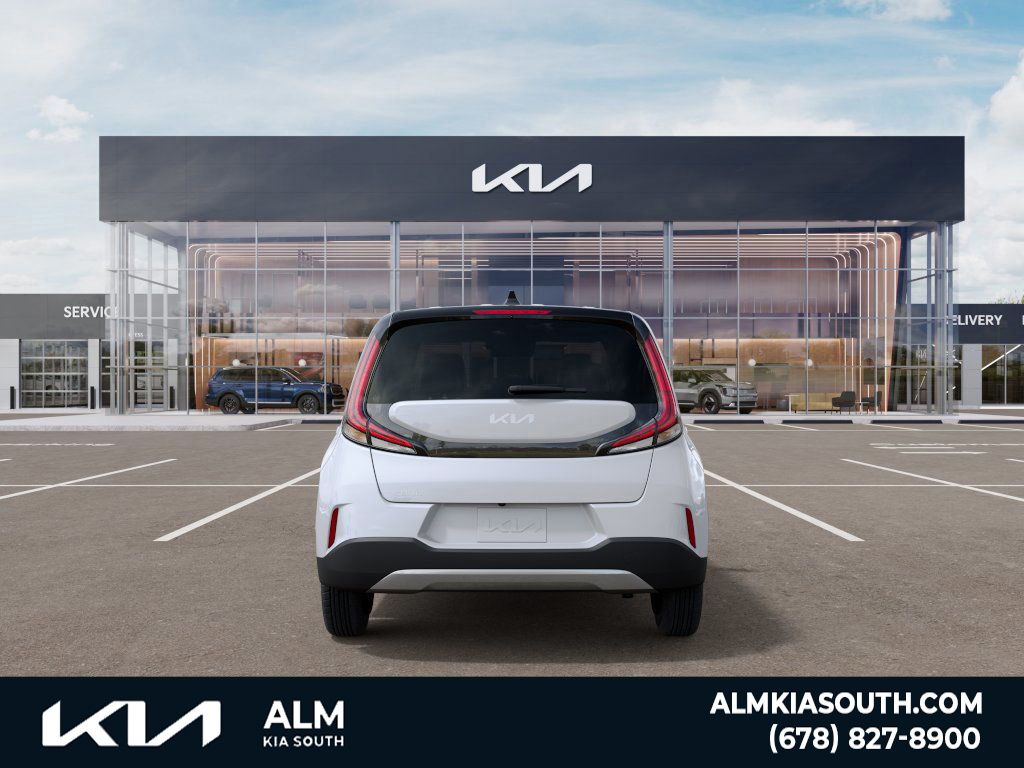 2025 Kia Soul LX photo 3