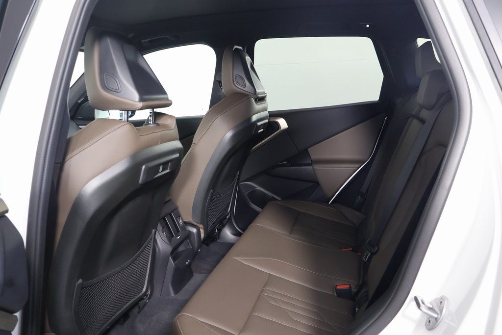 Thumbnail: 2025 BMW X3 - 11