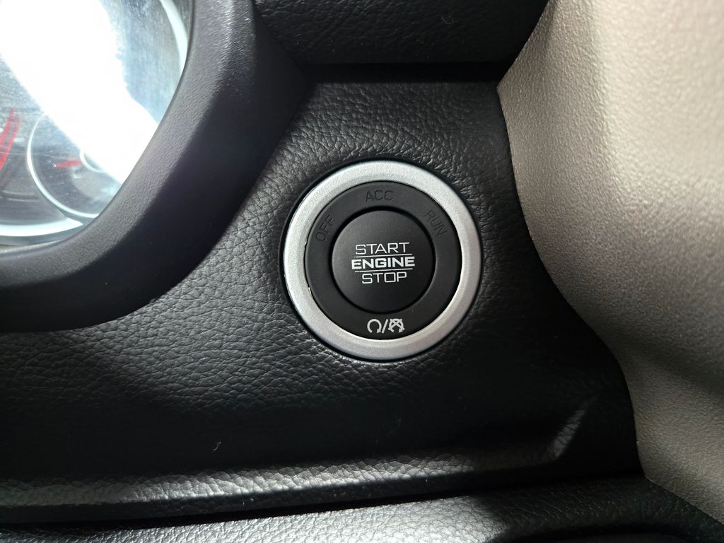 2022 RAM Ram 1500 Pickup Laramie - Photo 16
