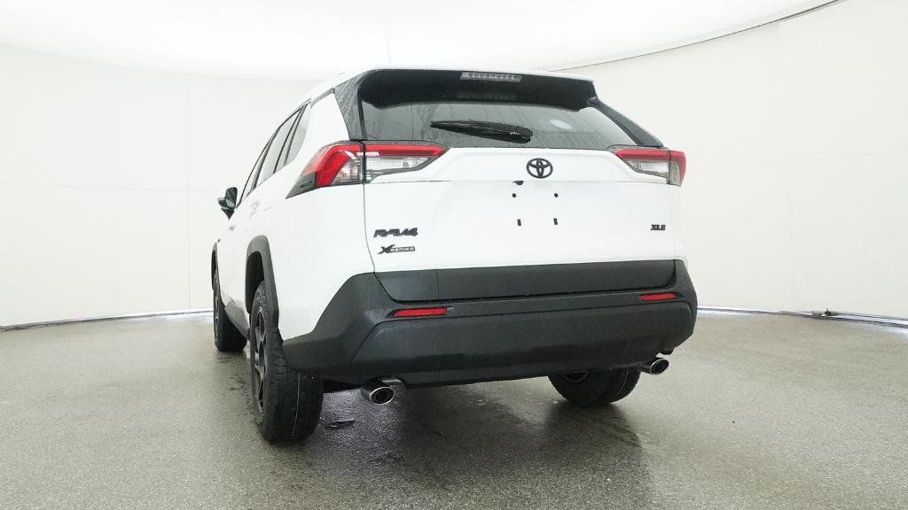 Thumbnail: 2025 Toyota RAV4 - 18