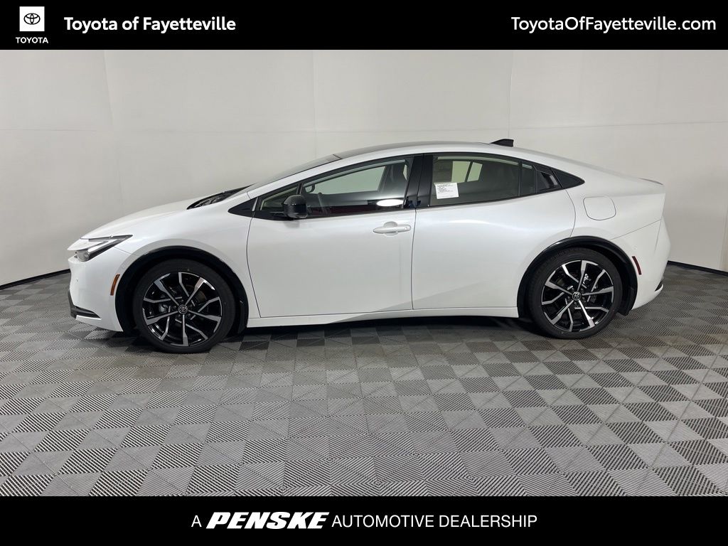Thumbnail: 2026 Toyota Prius - 2