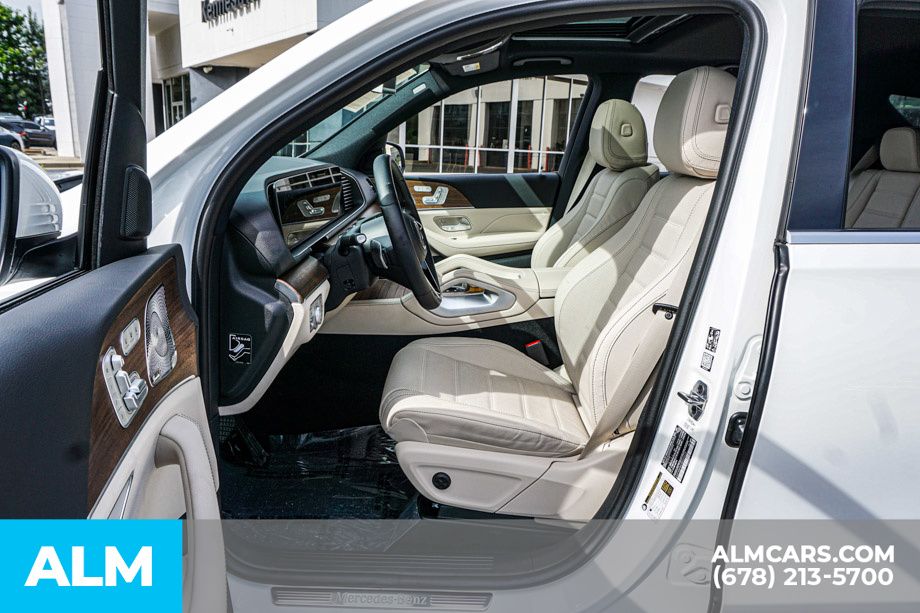 Used 2025 White Mercedes-Benz GLE 580 image 19
