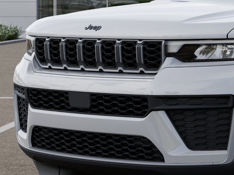 New 2026 White Jeep Altitude image 11