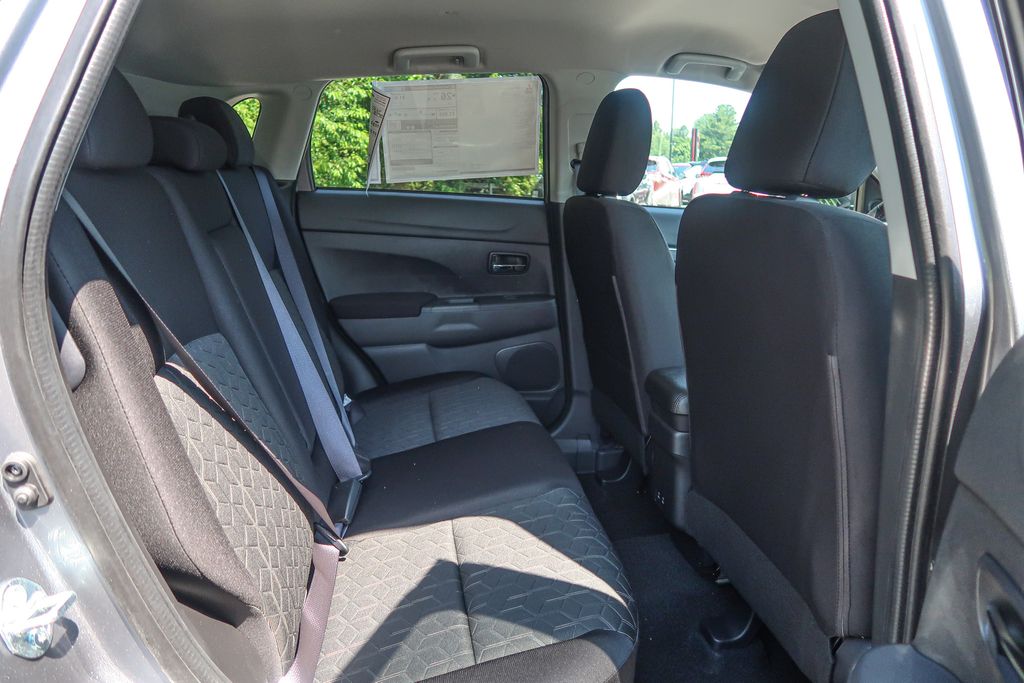 2026 Mitsubishi Outlander Sport 2.0 LE