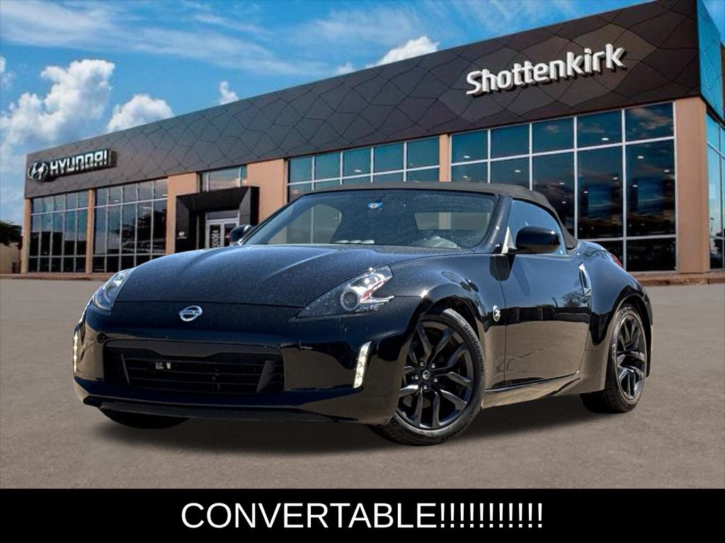 2019 Nissan 370Z Roadster Touring RWD