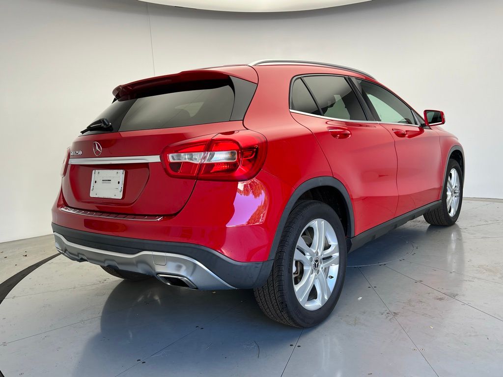 Thumbnail: 2019 Mercedes-Benz GLA - 3