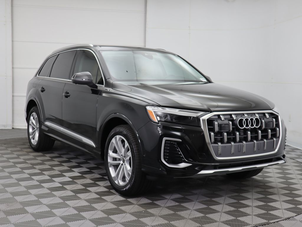 2025 Audi Q7 Premium Plus 4