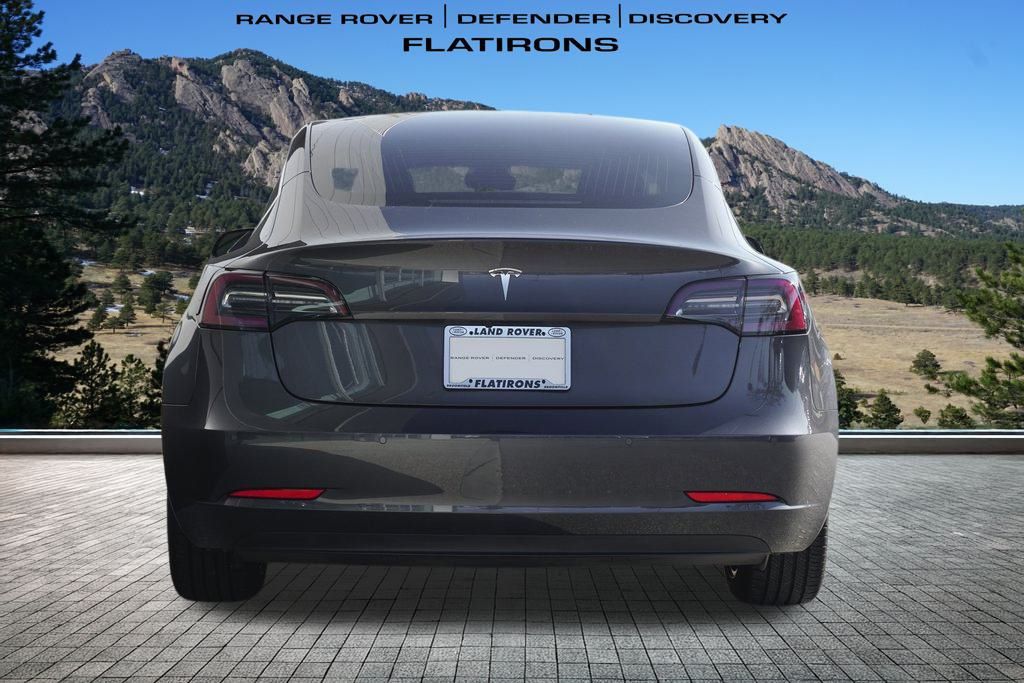 2018 Tesla Model 3 Mid Range 6